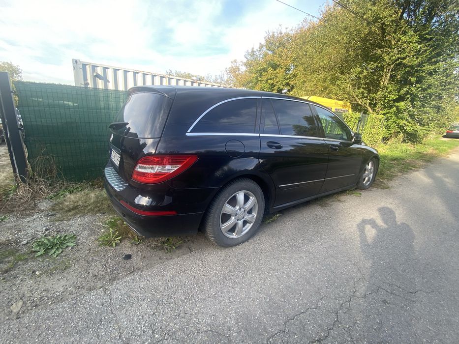 R350cdi LIFT 4 matic 7 osob OKAZJA. Zadbane auto.