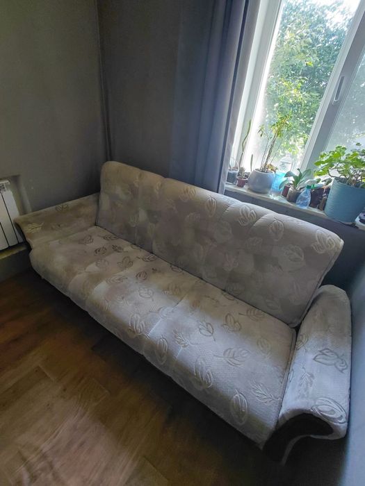 Продам диван б/у