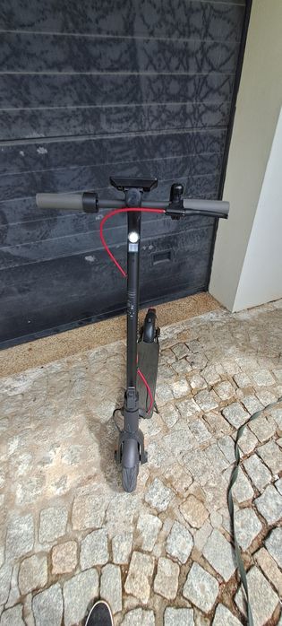 Trotinete Navee V25