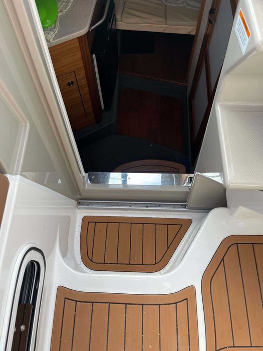Jacht motorowy Sea Ray 265  2015 r.