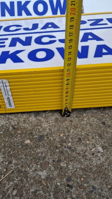 Baner reklamowy, solidny, aluminiowy, podświetlenie , sprawny.