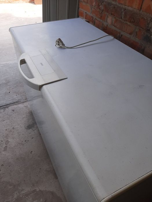 Морозильник горизонтальный Zanussy, морозилка, ларь 400л