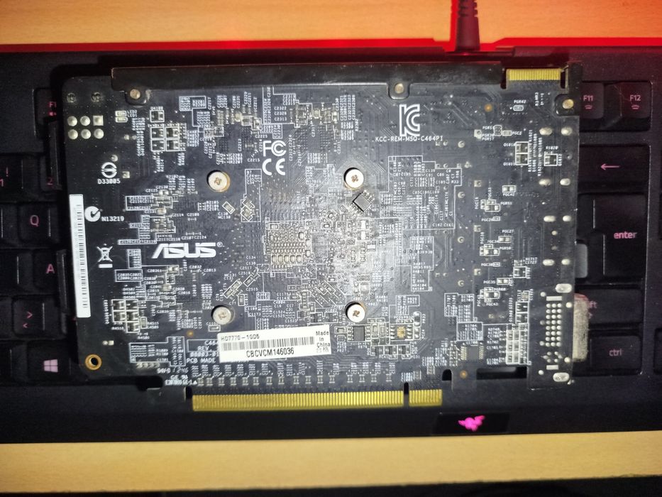 ASUS Graphics Card443667033967841281