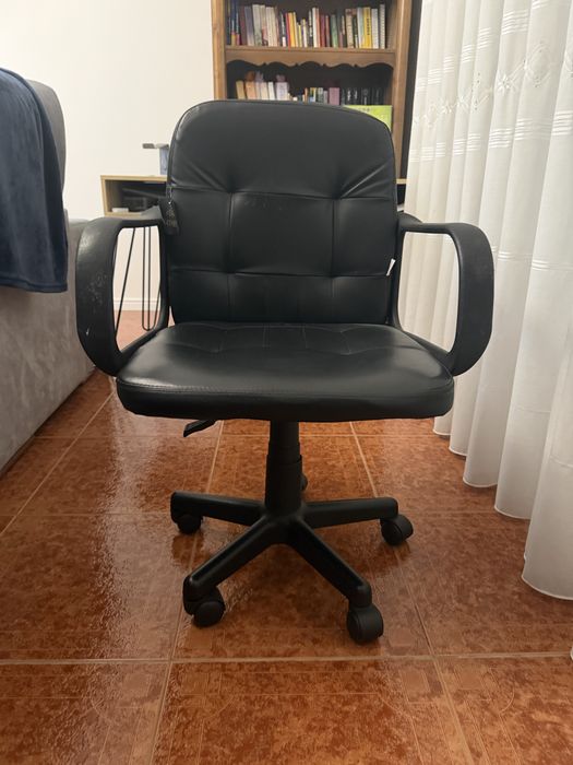 Cadeira de Escritório - usada