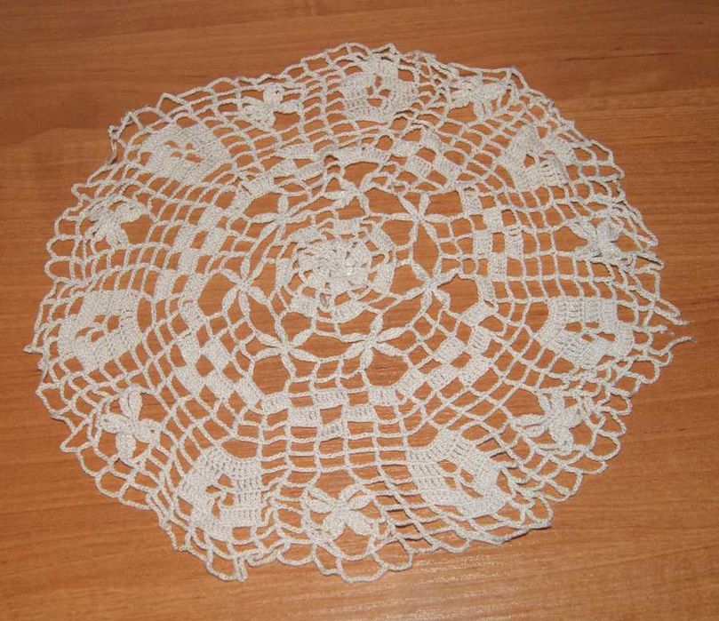 Serwetki ręcznie wykonane PRL 4 sztuki