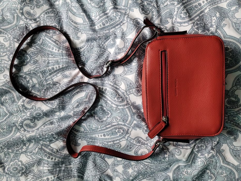 Czerwona wiosenna torba na ramię listonoszka Gerry Weber