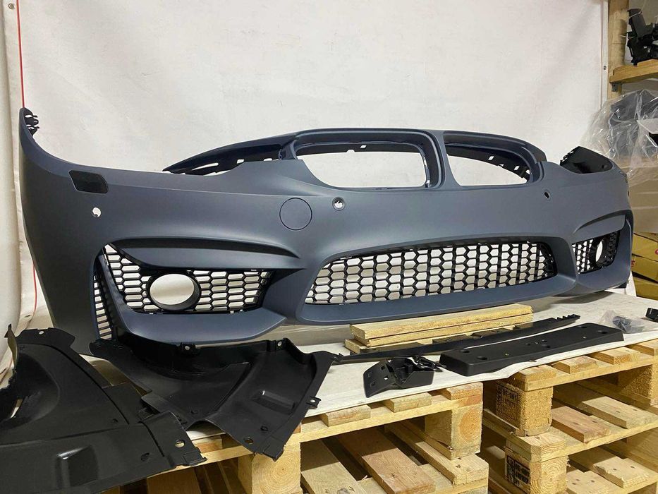 Бампер Bmw f30 f31 M Look  млук бмв ф30  ф31  пороги М
