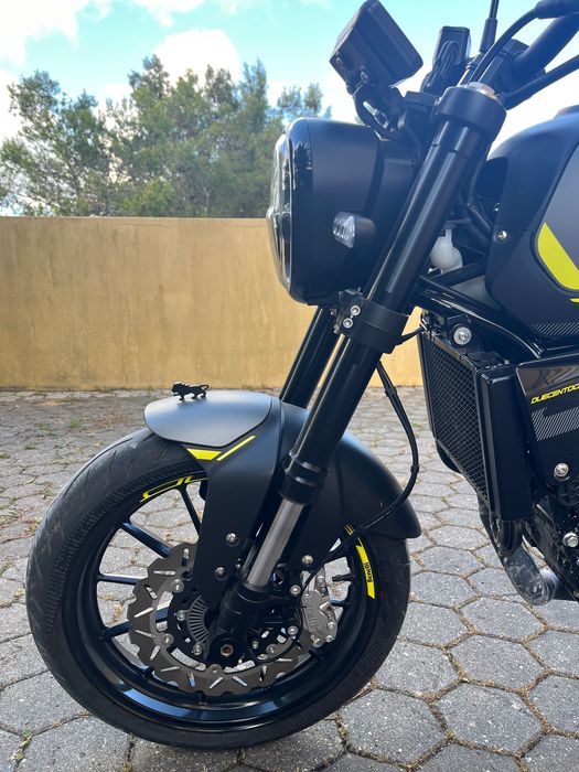 Mota Benelli Leoncino 250