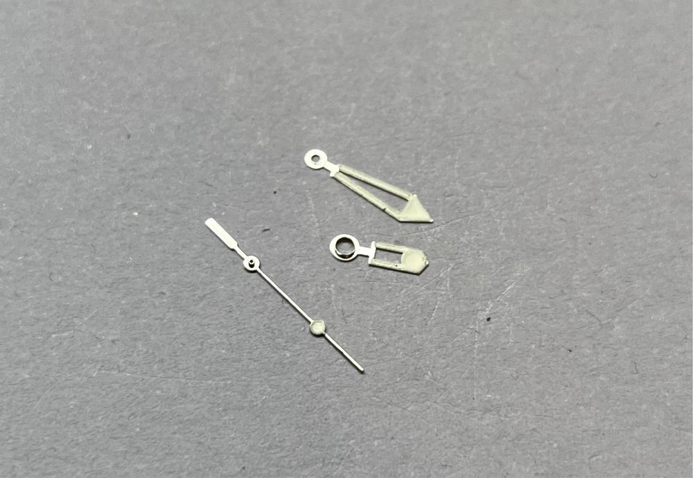 Omega Seamaster 300m Bond 36mm wskazówki