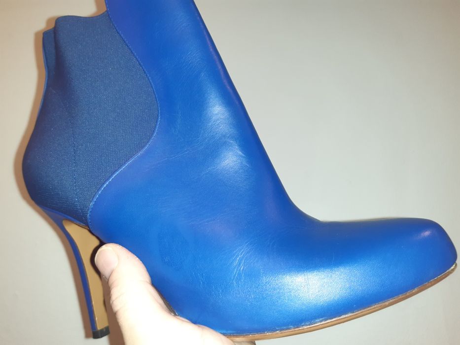 Piekne niebieskie buty Vero Cuoio