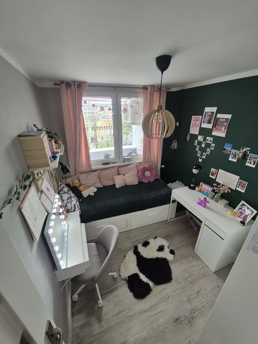 Mieszkanie  3 pokojowe 55 m² z klimatyzacją i loggią.