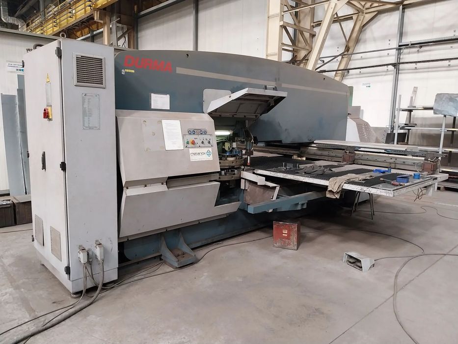 Wykrawarka Durma TP 9