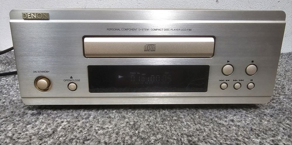 odtwarzacz CD: Denon UCD-F88 wersja midi. wysyłka OLX