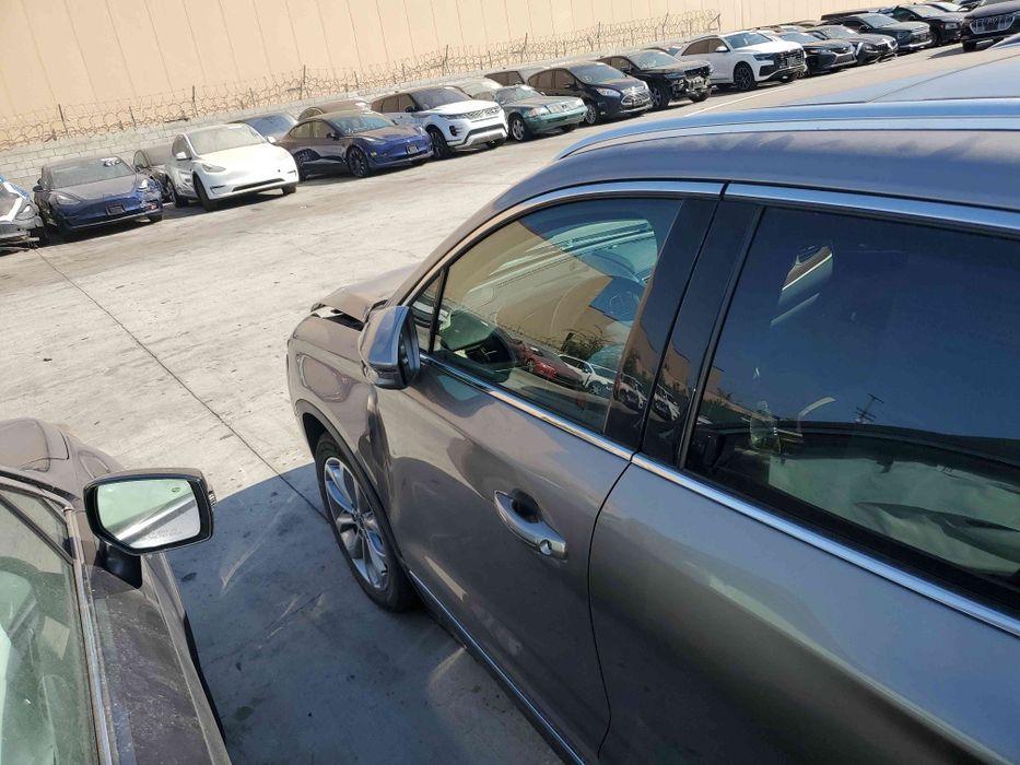 Капот Lincoln mkc 2019