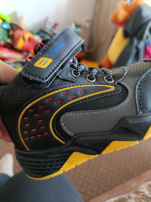 Черевики на хлопчика