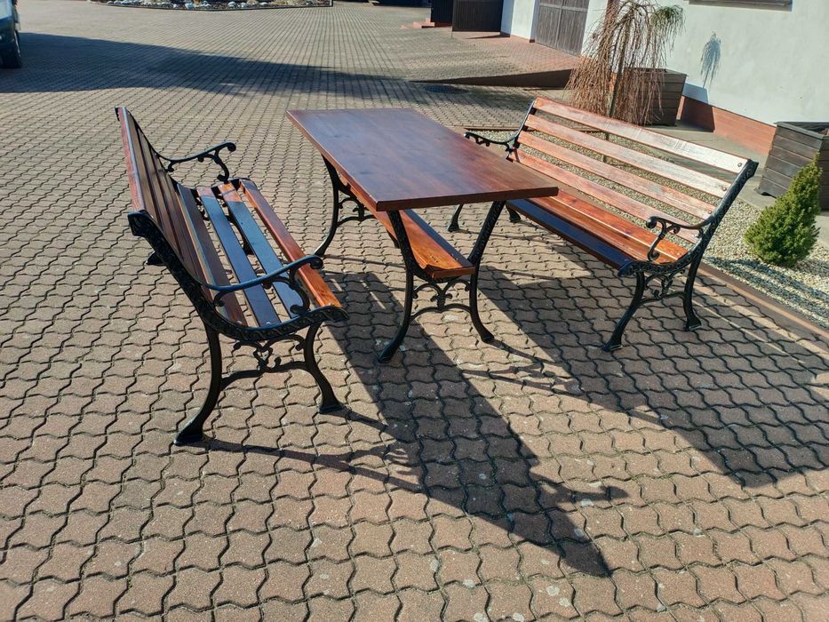 Komplet ogrodowy - stół + dwie ławki