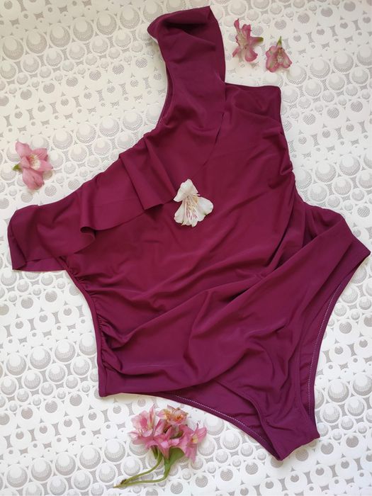 Купальник для вагітних