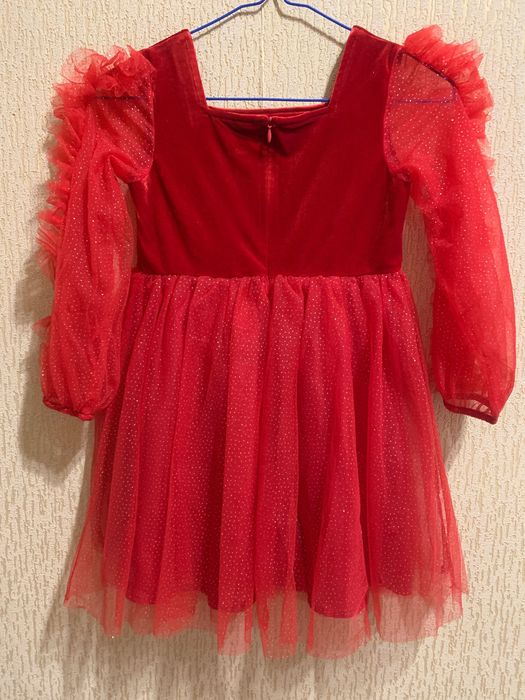 Платье детское .