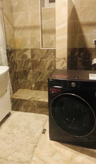 Оренда будинку можна для сім'ї під офіс Генератор