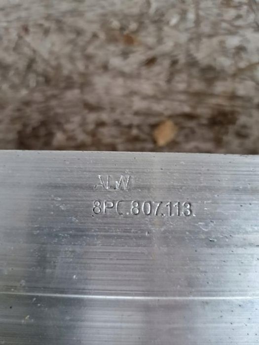 Audi a3 8p lift 2009-12 rok 8p0805594c pas przedni