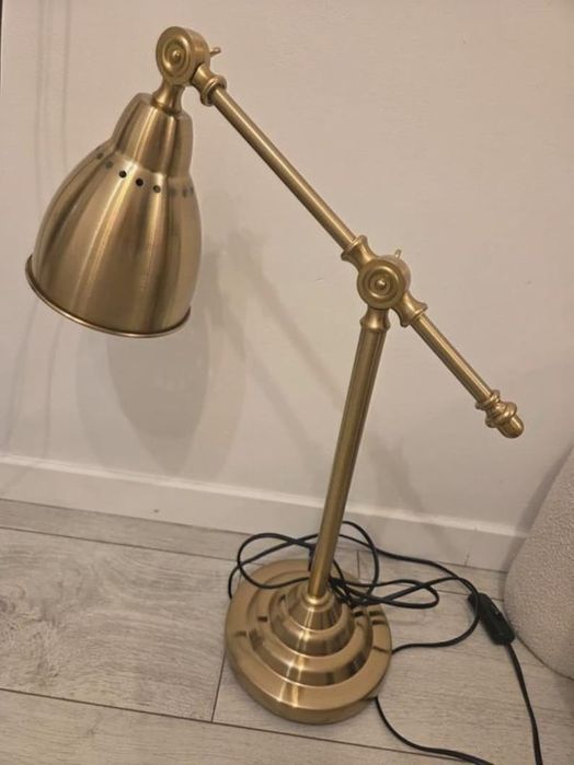 Lampa złota Ikea