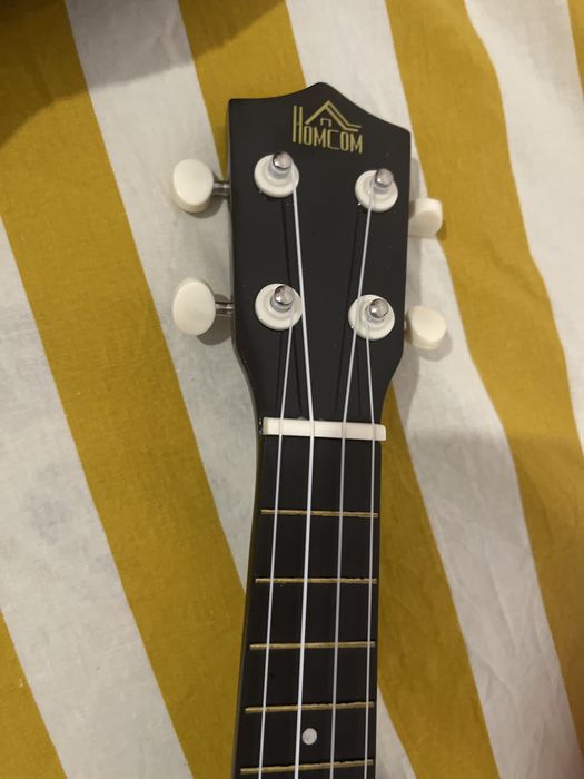 Ukelele Preto (Posso diminuir preço)