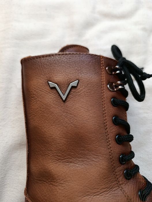 Buty trapery skórzane