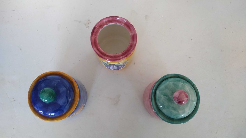 Potes de cozinha vintage em cerâmica, pintados à mão, como novos!