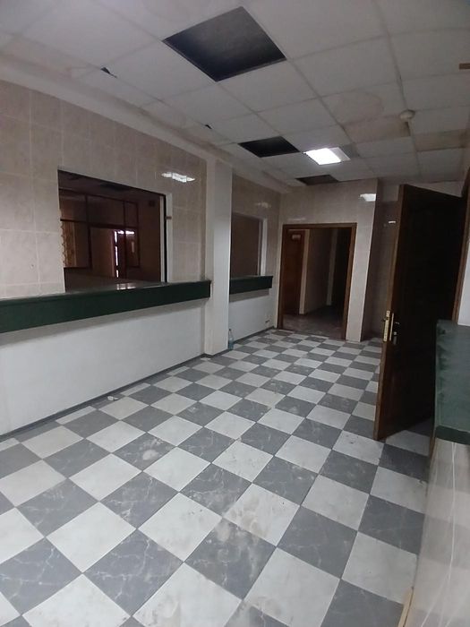Офіс 300м2, до метро 5 хвилин