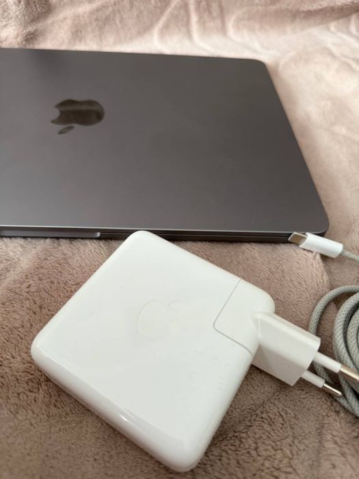 Macbook Air 13 2022 • 8gb|256gb