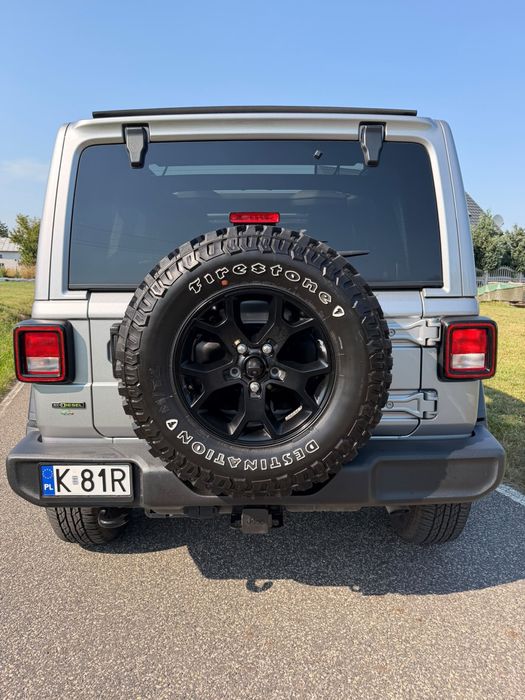 Jeep Wrangler Willys