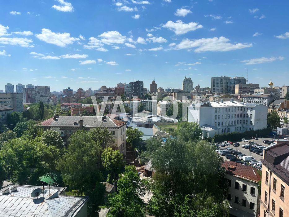 Продаж 2 кімнатна квартира,  за адресою вул. Обсерваторна,12а в Шевченківському районі
