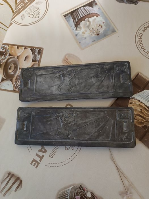 Форма для выпечки вафель.