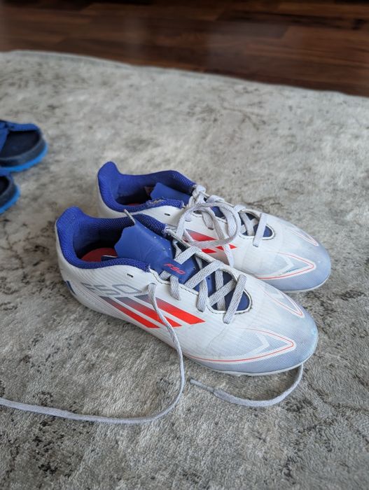 Бутси adidas 33 розмір