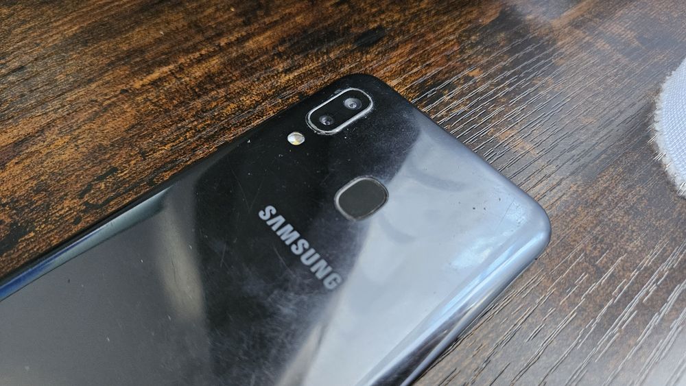 Samsung Galaxy A20e super stan