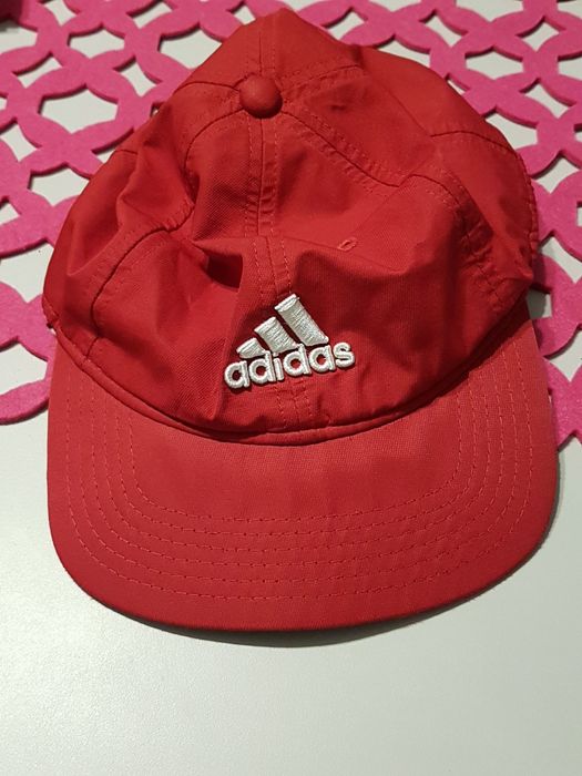 Czapeczka nowa Adidas czerwona, regulowana objętość