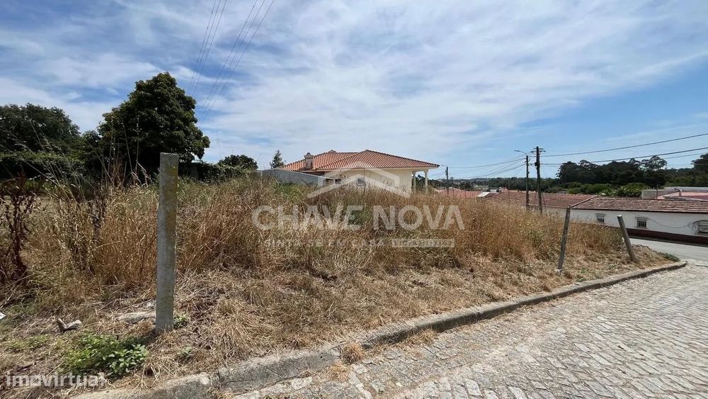 Lote de Terreno p/Moradia | 562 m² | Mozelos - Santa Maria da Feira