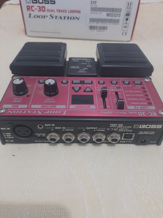 Pedaleira loop station boss RC 30