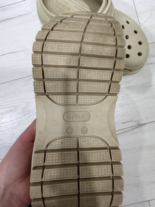 Оригінальні крокси, жіночі, б/у