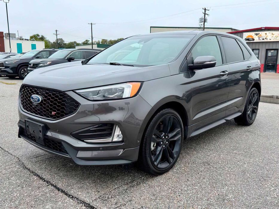 Ford Edge      2019