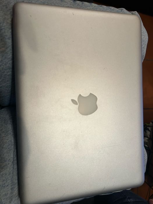 Vendo Macbook pro para peças