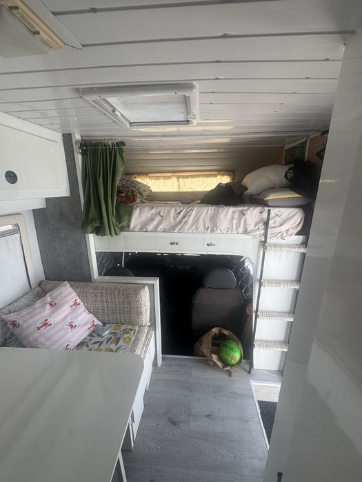 Autocaravana ford