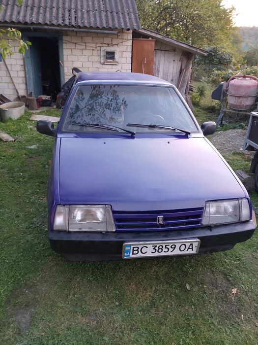 Продам ВАЗ 21099