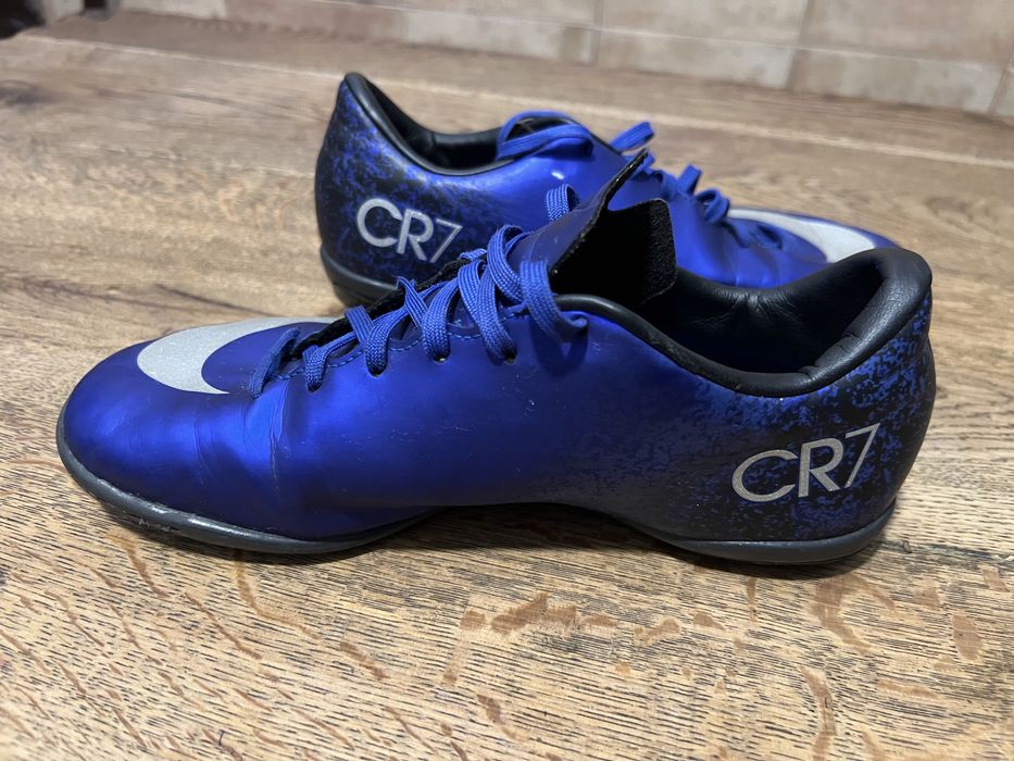 Buty Nike cr7 halówki rozmiar 38.5