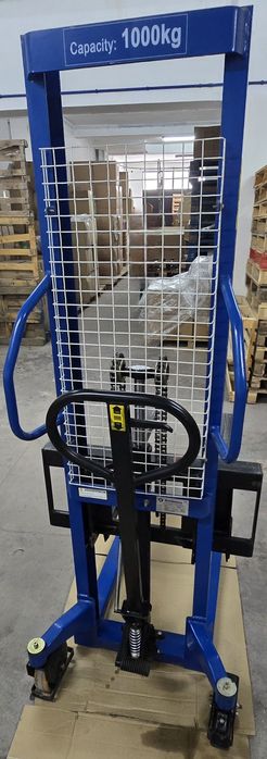 Stacker manual (usado).