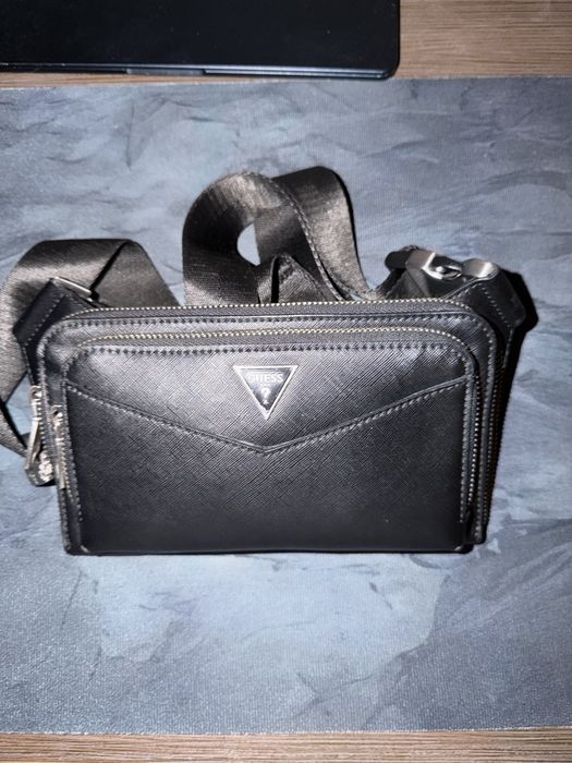 Saszetka nerka Guess męska