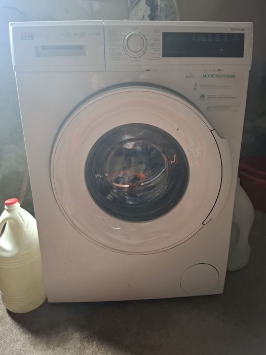 Máquina de Lavar Roupa NEW POL NWT1914AD