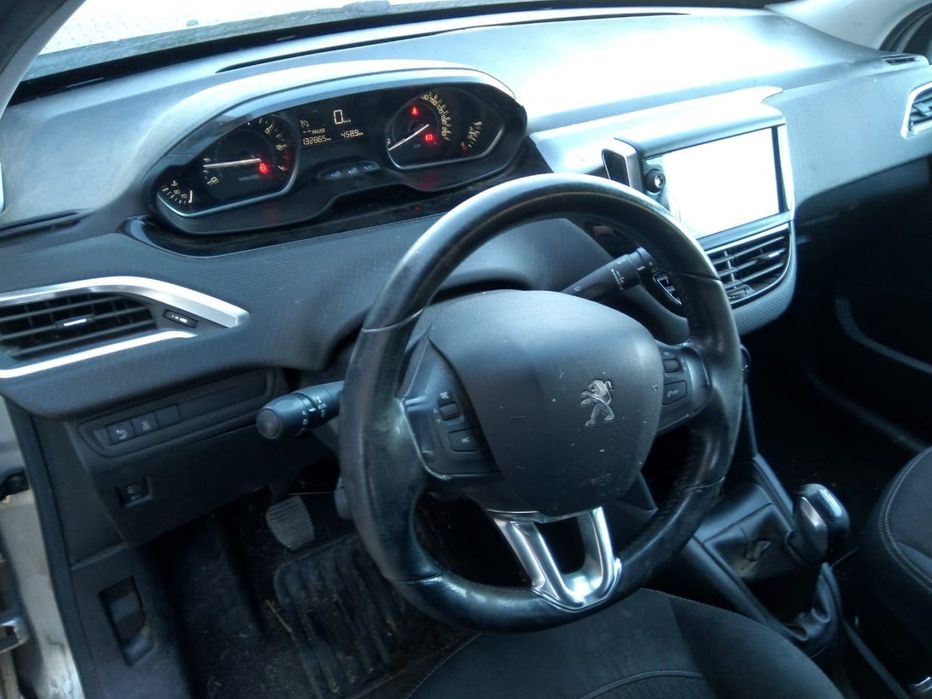 PEUGEOT 208 I - 2017 - Para Peças