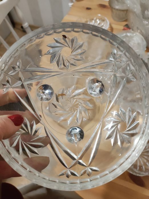 Misa kryształowa na nóżkach