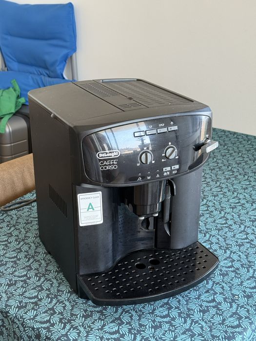 Maquina de café DeLonghi ESAM2600